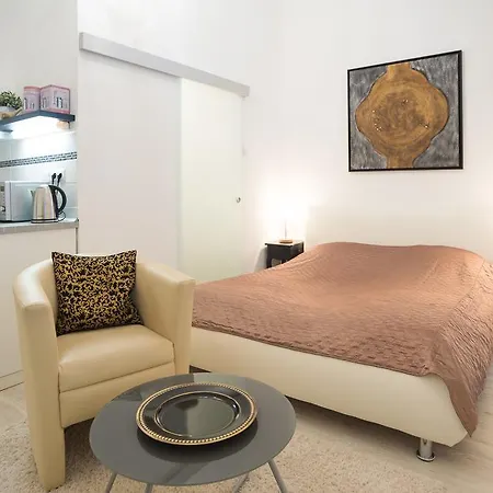 Claudia Apartments Budapest Room photo